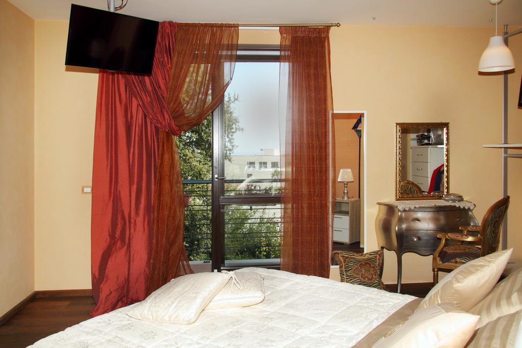 B&B Villa Il Sughero Монополі Екстер'єр фото