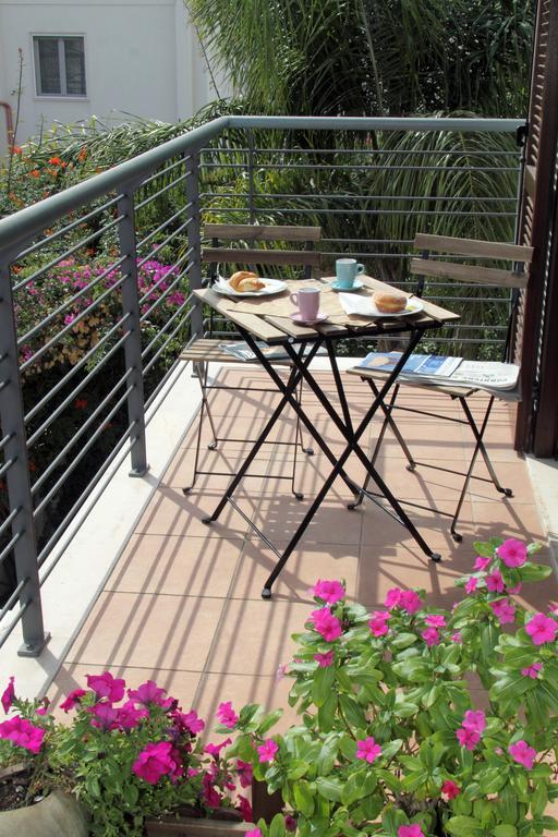 B&B Villa Il Sughero Монополі Номер фото