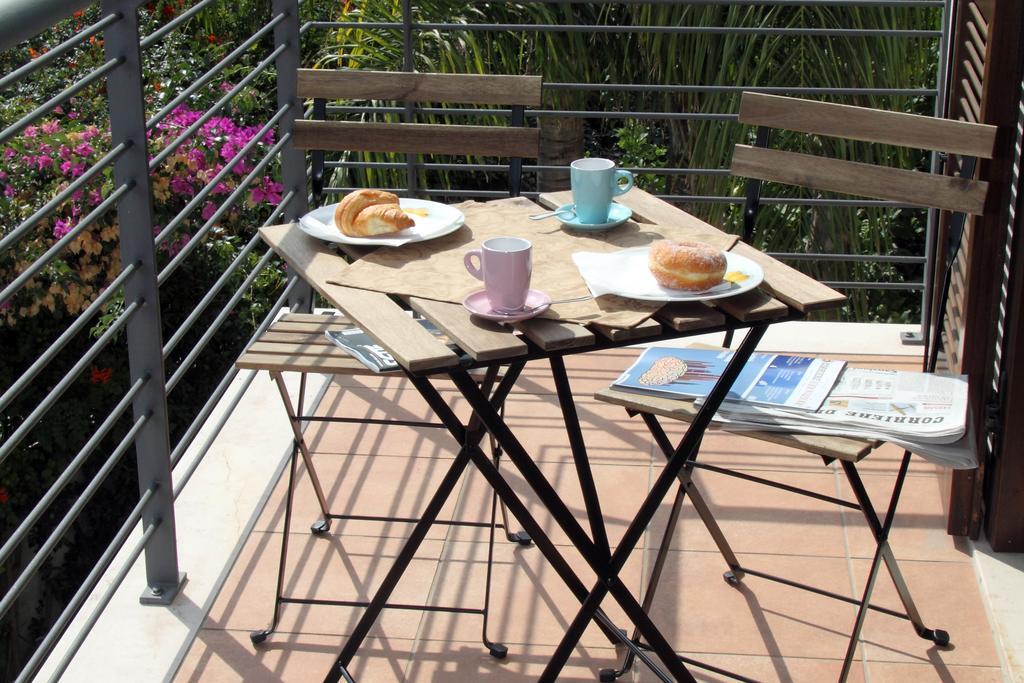 B&B Villa Il Sughero Монополі Номер фото